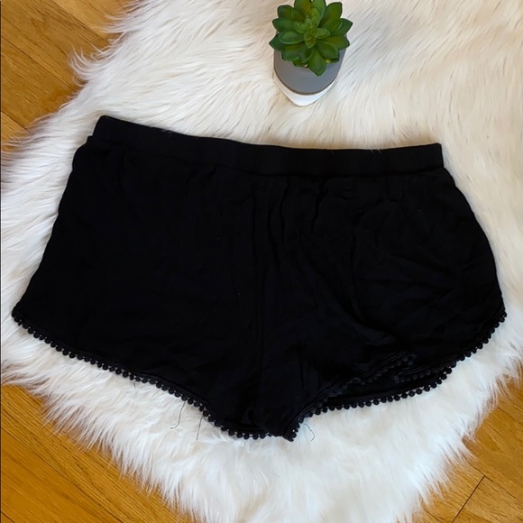 Ambiance black embroidered layer shorts - Picture 4 of 4